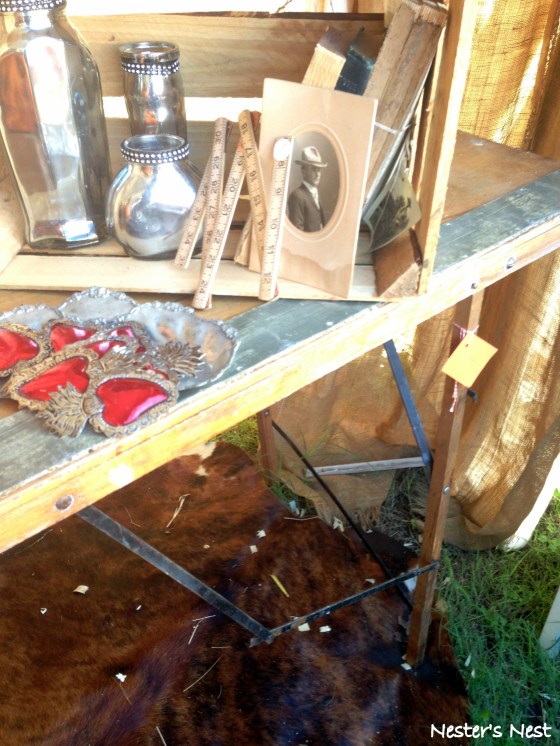 Wallpaper Table - NN